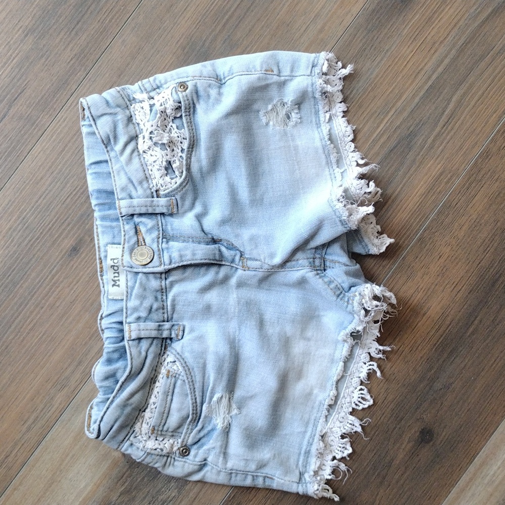 Girls Mudd Denim Shorts w/ Lace Detail